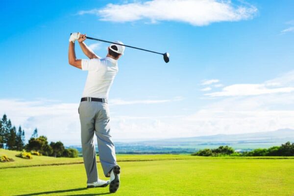 Program  Golf  Tour In Bangkok With Toyota All New Commuter  ( Time Limit 8 Hour )